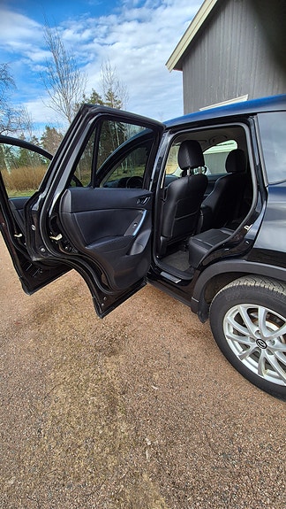 Mazda CX-5 4 of 30