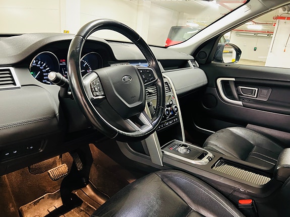 Land Rover Discovery Sport 20 of 30
