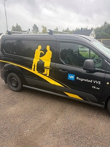 Ford Transit Connect 3 of 8