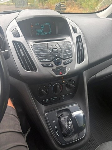 Ford Transit Connect 6 of 8