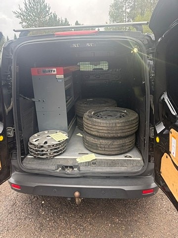 Ford Transit Connect 8 of 8