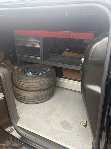 Ford Transit Connect 7 of 8