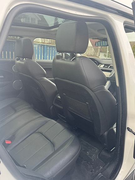 Land Rover Range Rover Evoque 8 of 30