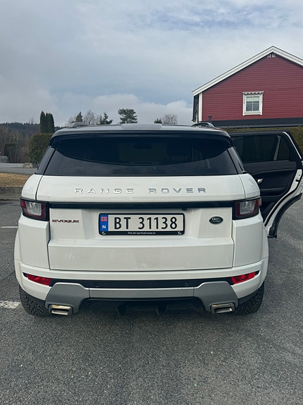 Land Rover Range Rover Evoque 13 of 30