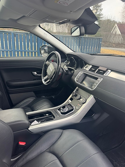 Land Rover Range Rover Evoque 5 of 30