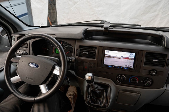 Ford Challenger 54 18 of 27