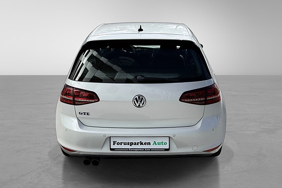 Volkswagen Golf VII 5 of 30