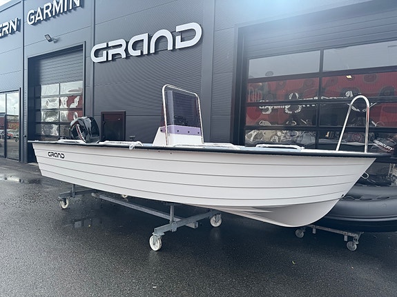 Grand 19 Mercury 60HK 2 of 15