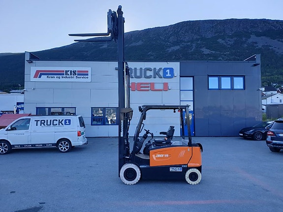 Doosan B35X-7P - 3,5 tonns el. truck - 4,38 m løftehøyde 4 of 5