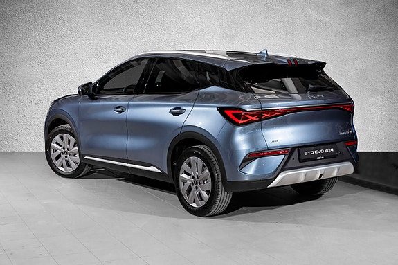 BYD Atto 3 2 of 28