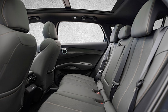 BYD Atto 3 13 of 28