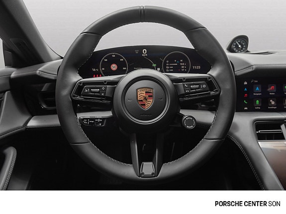 Porsche Taycan 27 of 30