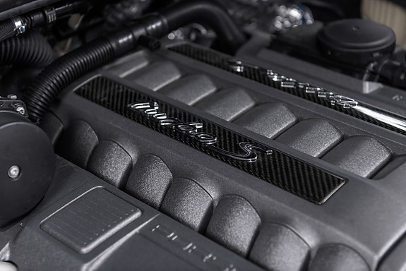 Porsche Cayenne 11 of 30