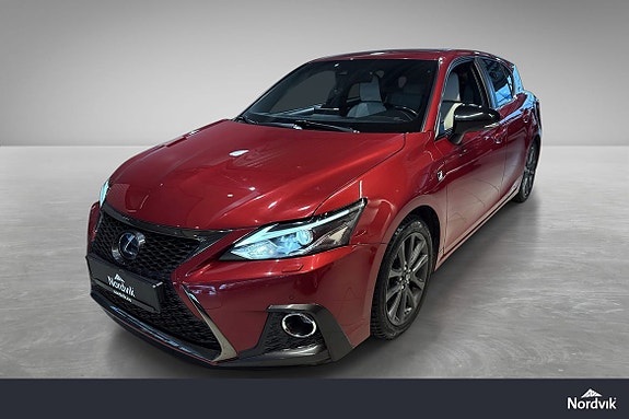 Lexus CT200h