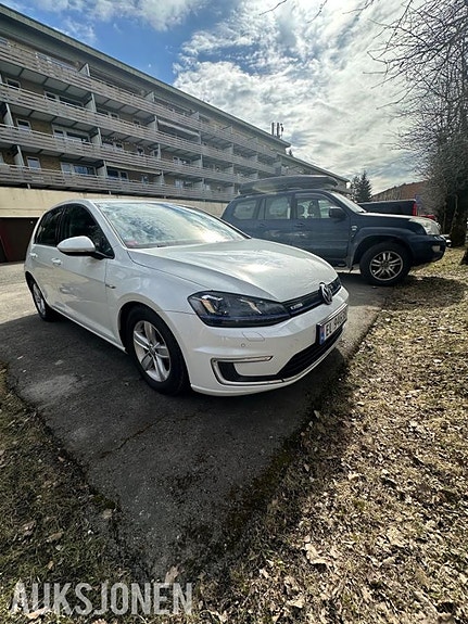 Volkswagen golf 5 of 5