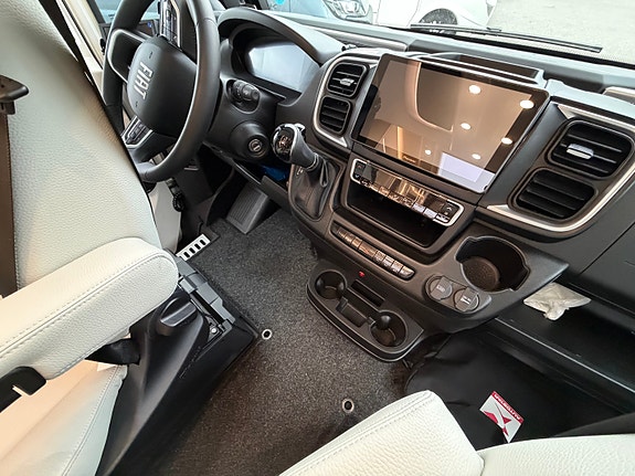 Autostar Prestige design i 790 LC | Lithium | Solcelle | ALDE |AL-KO 19 of 21
