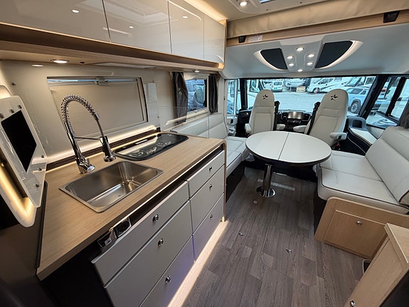 Autostar Prestige design i 790 LC | Lithium | Solcelle | ALDE |AL-KO 17 of 21