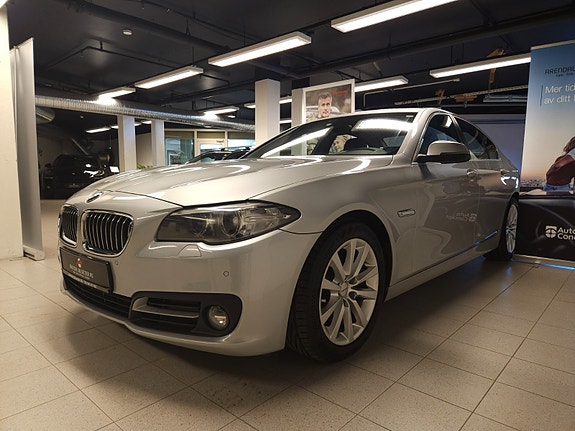 BMW 520d 3 of 30