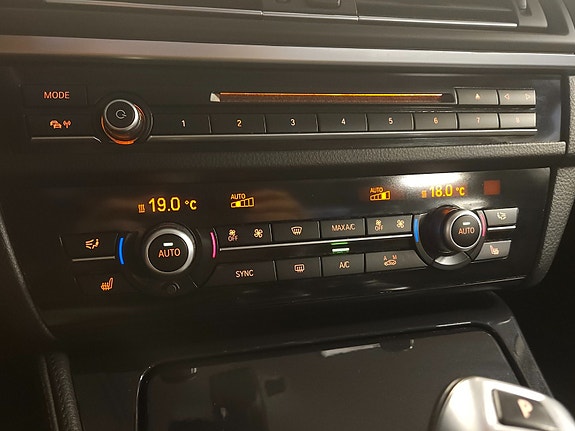 BMW 520d 27 of 30