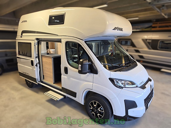 Pøssl Vario 545 | 541 cm lang! / Utstyrt! / 4 Sitte & Soveplasser / Køyesenger / ISOFIX / Adaptiv Cruisekontroll / Stort underholdningsystem / 2x Ryggekamera + Sensorer / Personbil på Parkering & Ferje! +++