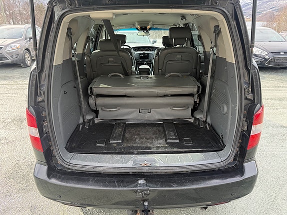 SsangYong Rodius 19 of 24