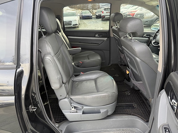 SsangYong Rodius 21 of 24