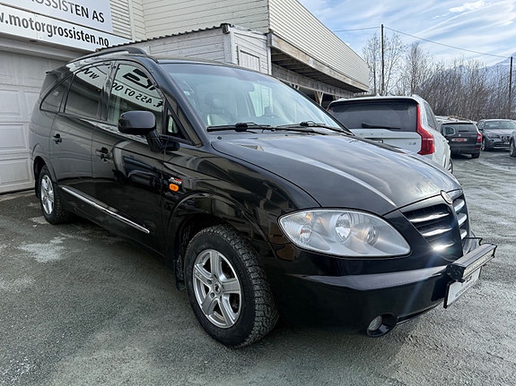 SsangYong Rodius 3 of 24