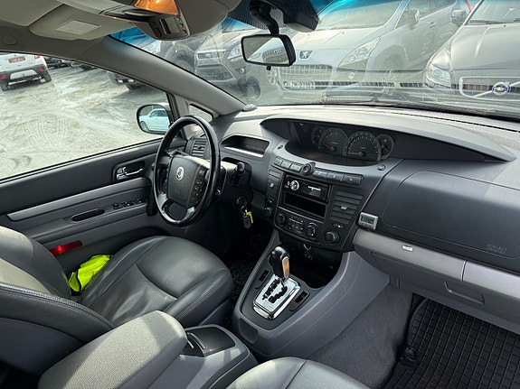 SsangYong Rodius 24 of 24