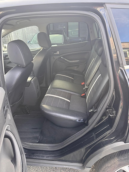 Ford Kuga 28 of 30