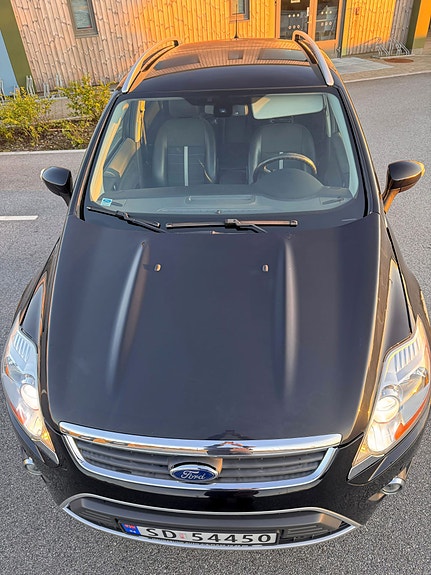 Ford Kuga 3 of 30