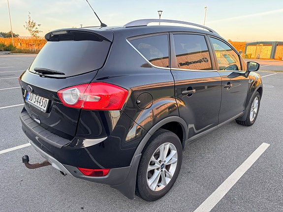 Ford Kuga 7 of 30