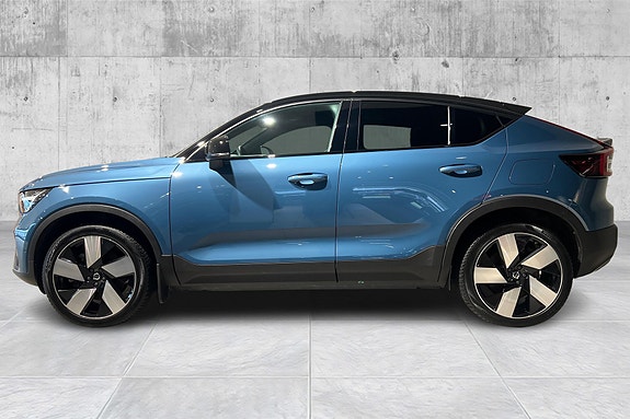 Volvo C40 4 of 5