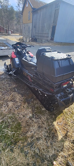 Polaris 800 Titan XC 3 of 5