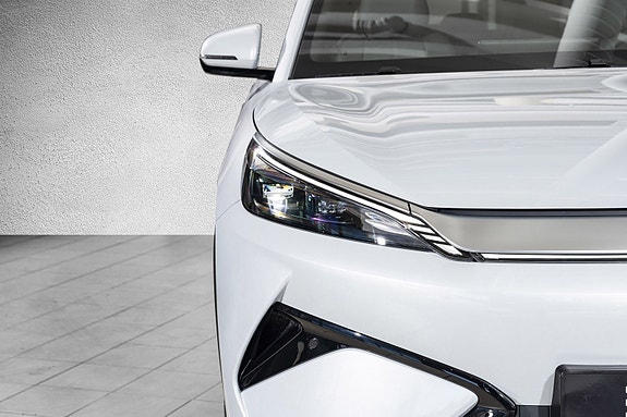 BYD Atto 3 8 of 27