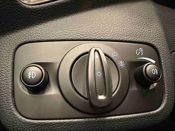Ford C-Max 16 of 30