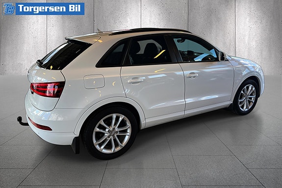 Audi Q3 9 of 24
