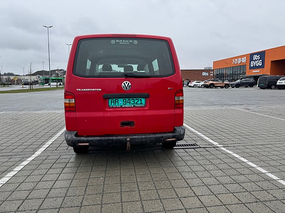 Volkswagen Transporter 6 of 13