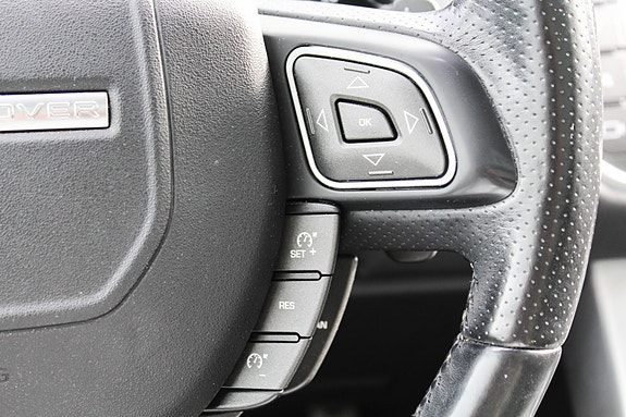 Land Rover Range Rover Evoque 29 of 30