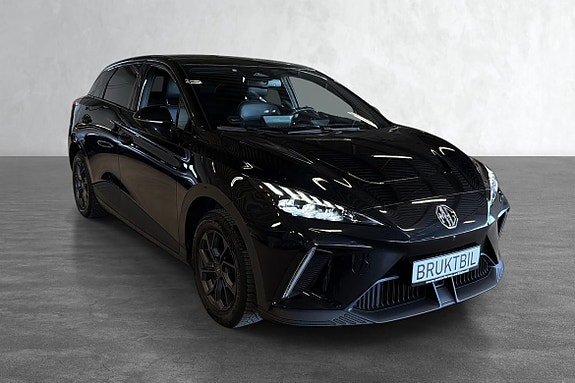 Denne fine MG4 kan bli din for kun 2 426 kr pr.mnd. med 57 475 kr i egenkapital. Løpetid 10 år.