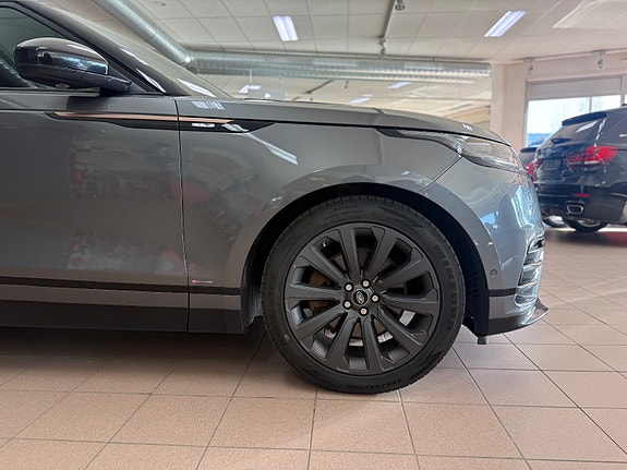 Land Rover Range Rover Velar 22 of 30