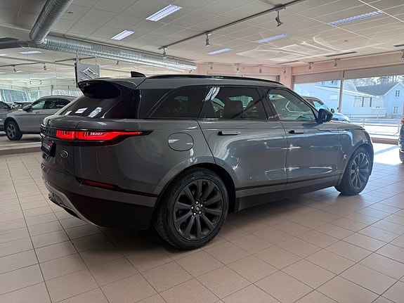 Land Rover Range Rover Velar 8 of 30