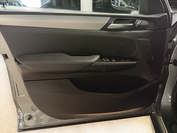 BMW X3 26 of 30
