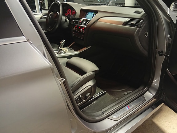 BMW X3 30 of 30