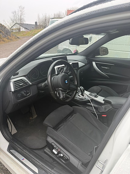 BMW 335d 21 of 30