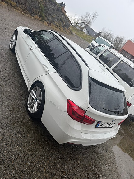 BMW 335d 10 of 30