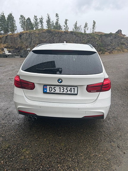 BMW 335d 8 of 30