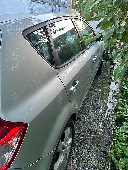 Kia Ceed 5 of 9
