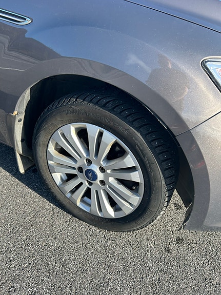 Ford Mondeo 8 of 24
