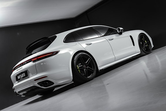 Porsche Panamera 5 of 5
