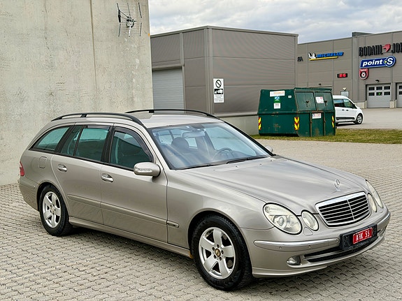 Mercedes-Benz E220